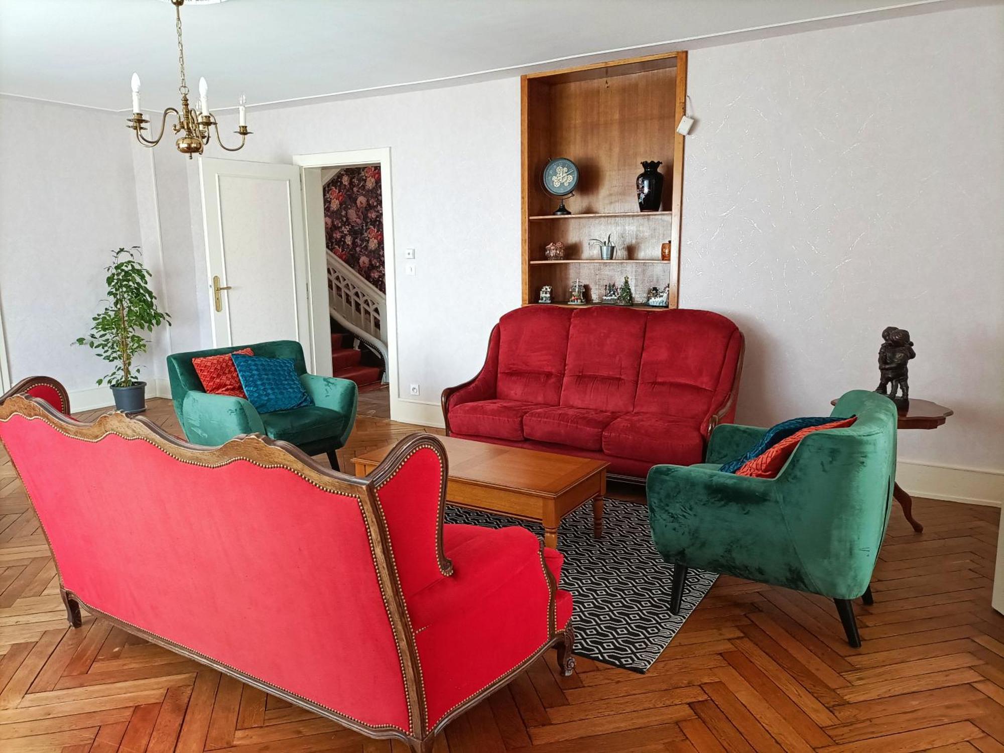 생 모리스 쉬르 모젤 Domaine De La Moselle B&B 외부 사진